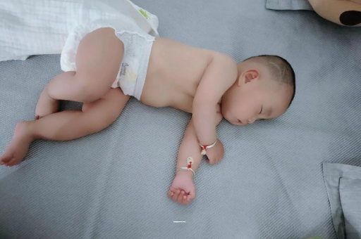 邵阳县三个月宝宝发育标准
